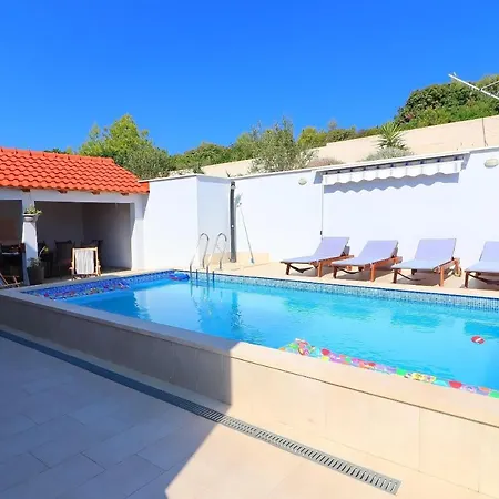 Lavanda Korcula - Five Bedroom With Pool And Sea View * Brna
