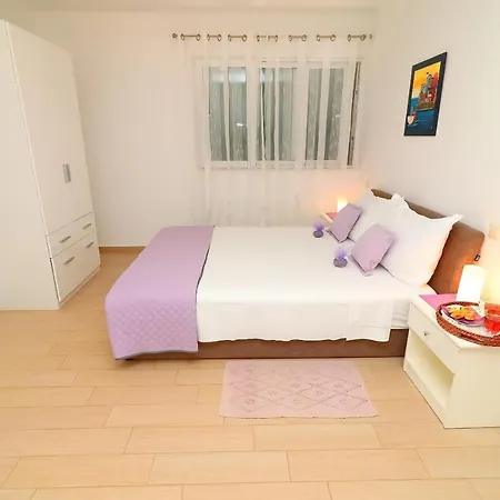 Lavanda Korcula - Five Bedroom With Pool And Sea View